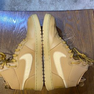 Nike airmax hightops